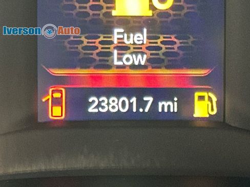 Used 2024 RAM 2500 Tradesman w/ Chrome Appearance Group AWD/4WD image 21