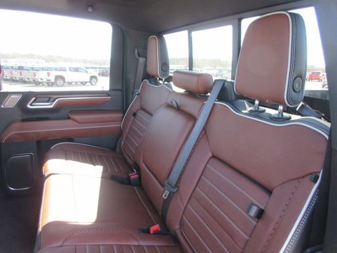 New 2026 GMC Sierra 2500 Denali Ultimate w/ Max Trailering Package AWD/4WD image 14