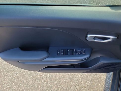 New 2026 Kia K4 FWD image 18