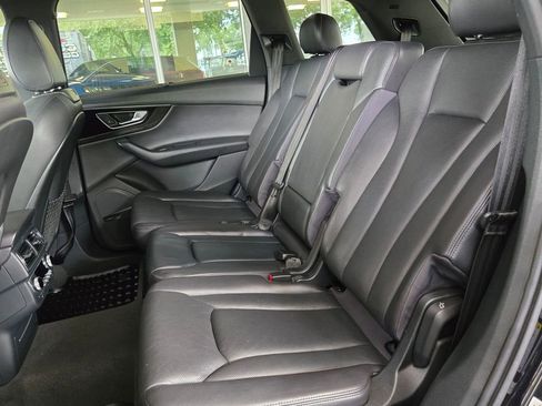 Used 2017 Audi Q7 3.0T Prestige w/ Prestige Package AWD/4WD image 25
