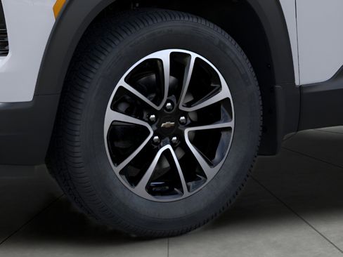 New 2026 Chevrolet TrailBlazer LT FWD image 9