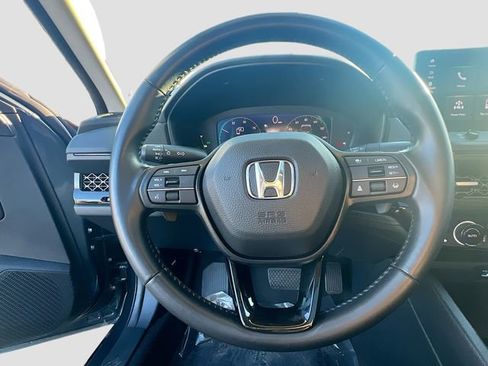 Used 2023 Honda Accord EX-L image 10