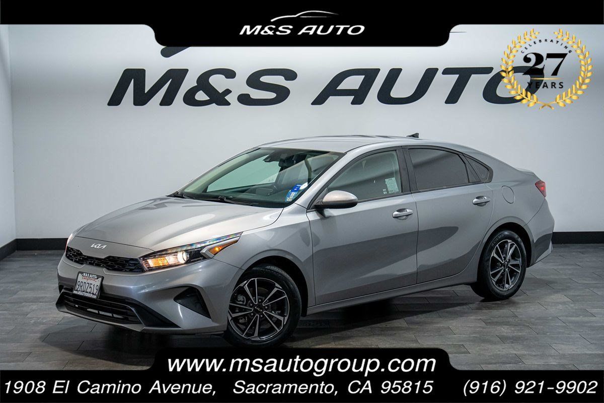 Used 2022 Kia Forte LXS FWD image 1