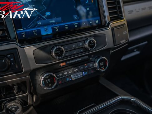 Used 2022 Ford F350 Platinum image 39