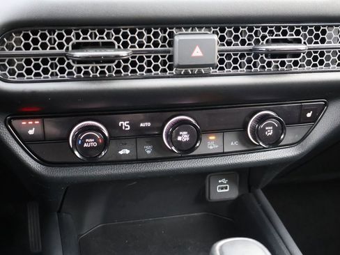 Certified 2024 Honda HR-V Sport image 21