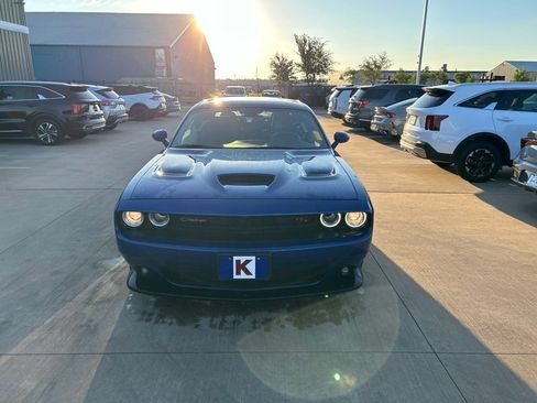 Used 2021 Dodge Challenger R/T Scat Pack RWD image 5