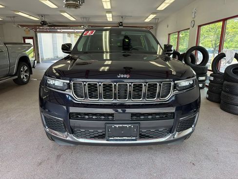 Certified 2023 Jeep Grand Cherokee L Limited w/ Trailer Tow Group (B) AWD/4WD image 2