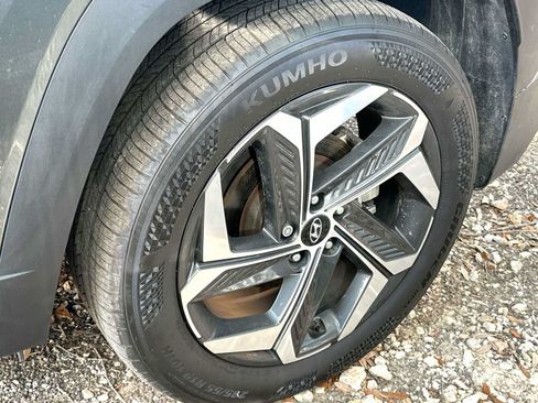 Used 2022 Hyundai Tucson Limited AWD/4WD image 4