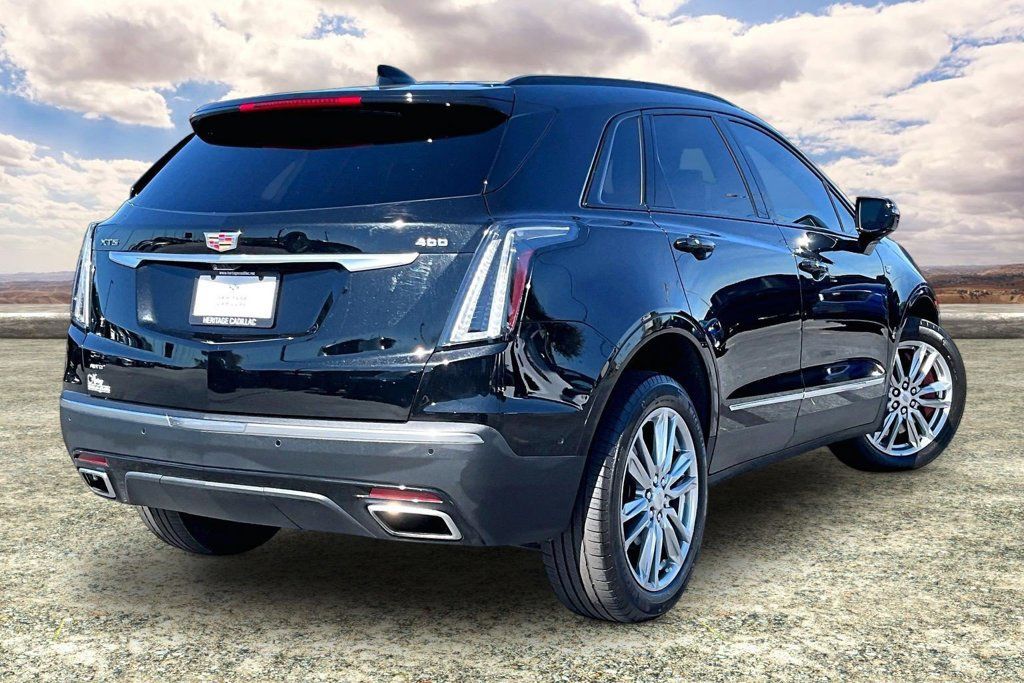 Used 2023 Cadillac XT5 Sportv w/ Technology Package AWD/4WD image 5