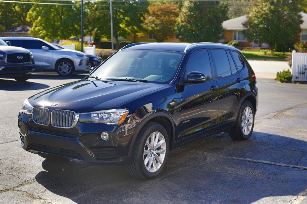 Used 2017 BMW X3 xDrive28i AWD/4WD image 3