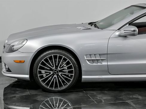 Used 2009 Mercedes-Benz SL 550 image 6