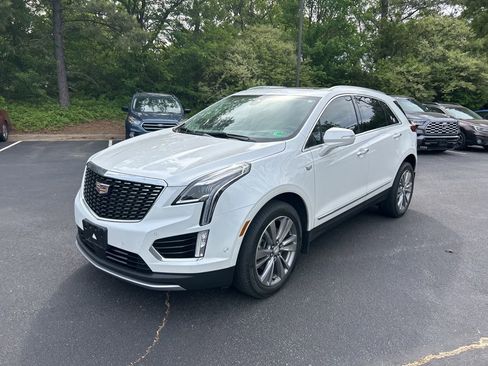 Used 2023 Cadillac XT5 Premium Luxury w/ Technology Package image 10