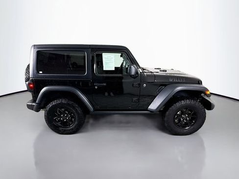 Used 2024 Jeep Wrangler Willys image 8