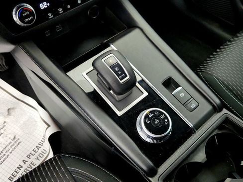 Used 2022 Mitsubishi Outlander ES FWD image 15