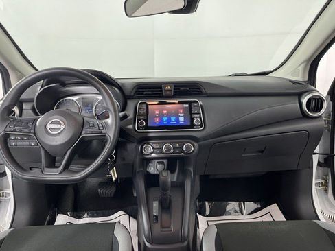 Used 2025 Nissan Versa S w/ S Plus Package FWD image 32