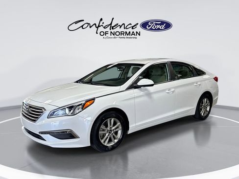 Used 2015 Hyundai Sonata SE w/ Option Group 02 image 1