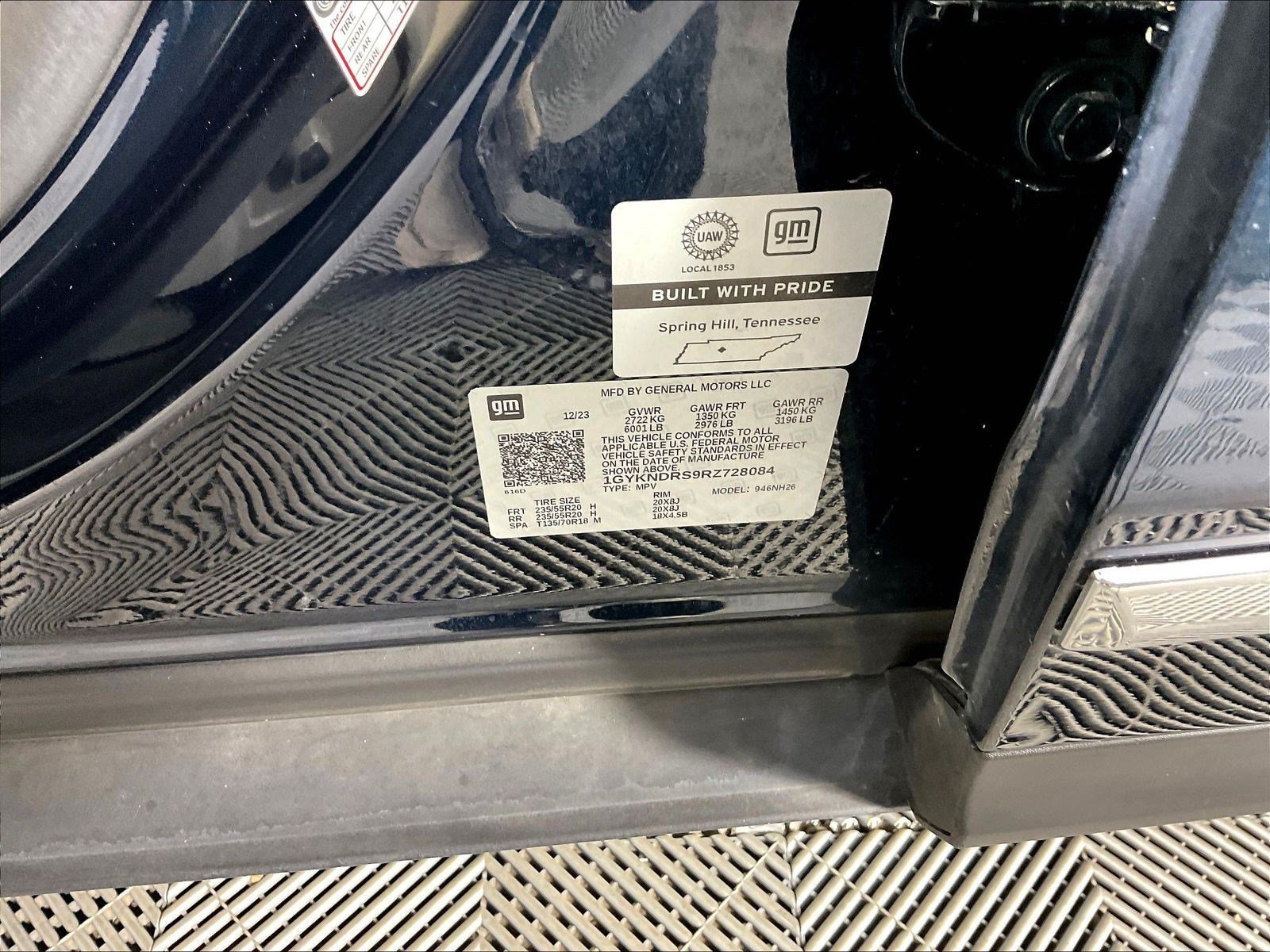 Used 2024 Cadillac XT5 Premium Luxury w/ LPO, Floor Liner Package AWD/4WD image 19