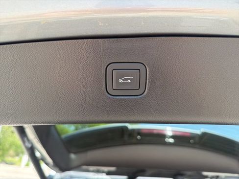 Certified 2024 Chevrolet Blazer LT AWD/4WD image 15