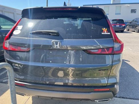Used 2024 Honda CR-V Sport image 3