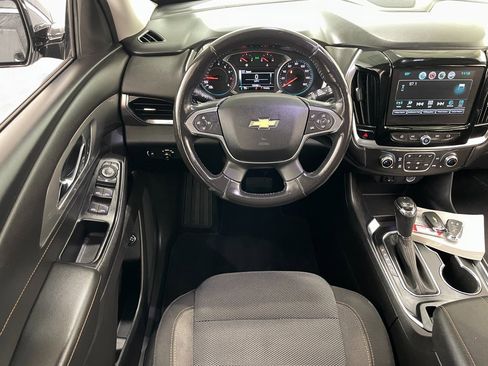 Certified 2018 Chevrolet Traverse LT image 18