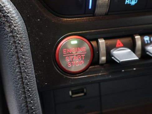 Used 2021 Ford Mustang Shelby GT500 w/ Technology Package image 26