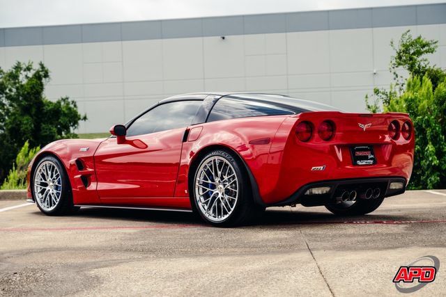 Used 2009 Chevrolet Corvette ZR1 w/ Preferred Equipment Group RWD image 61