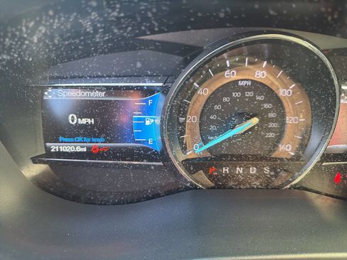 Used 2017 Ford Explorer XLT w/ Equipment Group 201A image 21