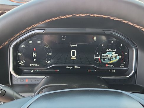 Used 2024 GMC Sierra 2500 AT4 w/ Technology Package image 17