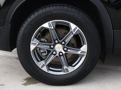 Used 2024 Chevrolet Blazer LT w/ Convenience Package image 9