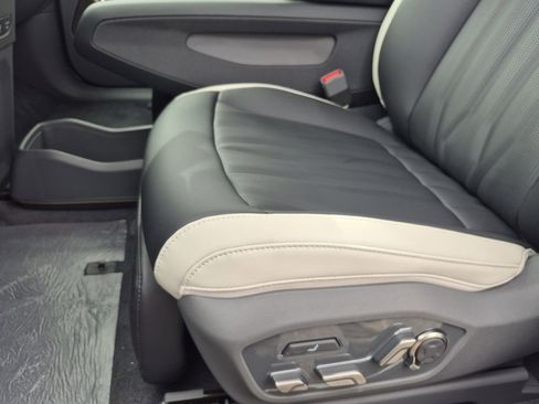 New 2026 Kia EV9 GT-Line AWD/4WD image 11