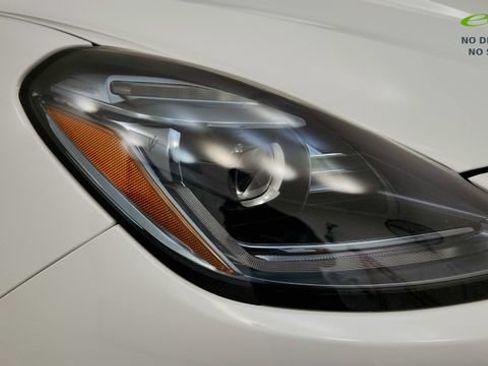 Used 2023 Maserati Grecale GT AWD/4WD image 22