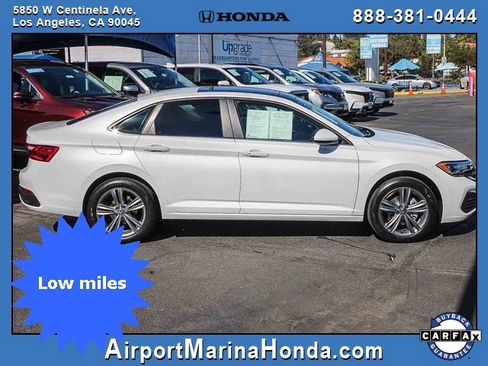 Used 2023 Volkswagen Jetta SE image 18