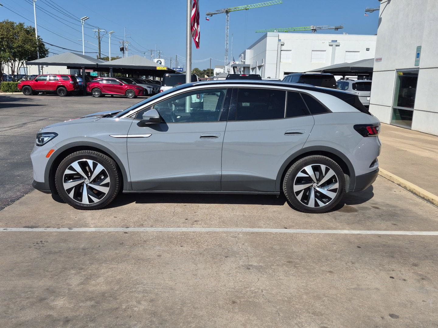 Used 2021 Volkswagen ID.4 Pro S w/ Gradient Package RWD image 8