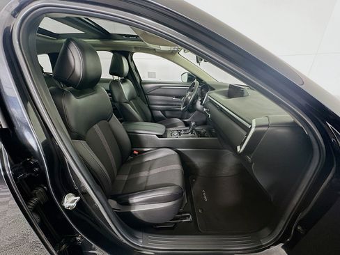 Used 2025 MAZDA CX-50 AWD 2.5 S w/ Premium Package image 33