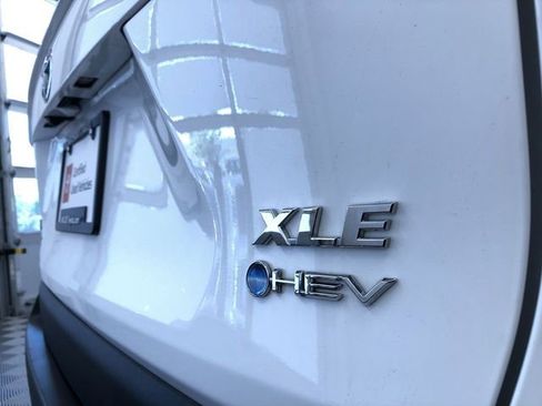 Certified 2025 Toyota RAV4 XLE AWD/4WD image 15