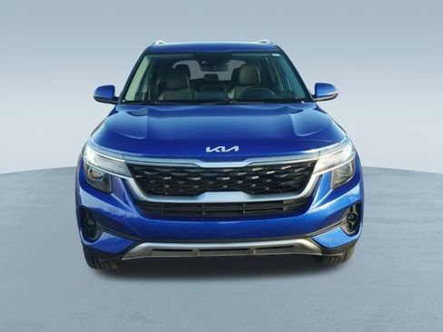 Used 2023 Kia Seltos S image 2