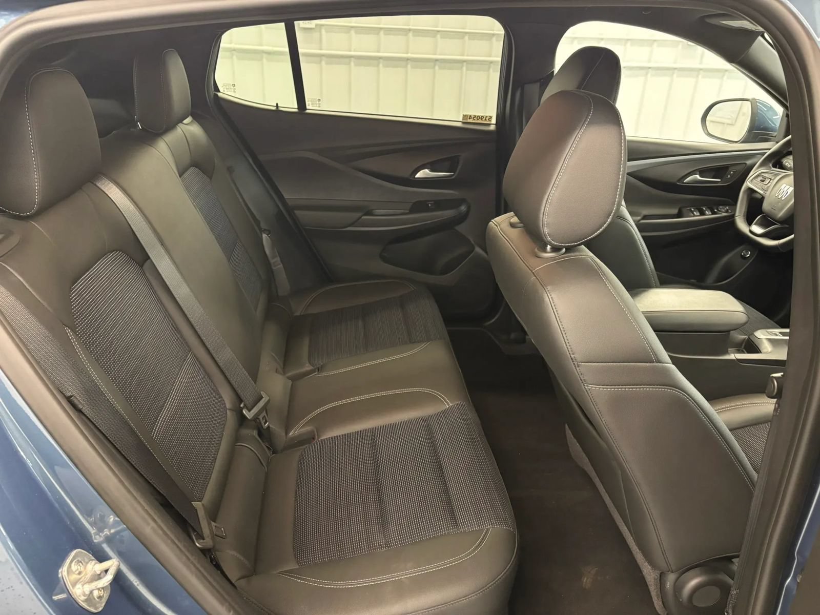 Used 2024 Buick Envista Preferred w/ Convenience I Package FWD image 32