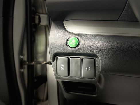 Used 2016 Honda CR-V EX image 14