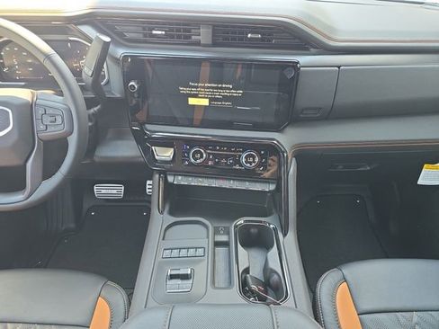 New 2026 GMC Sierra 2500 AT4 w/ Technology Package image 13