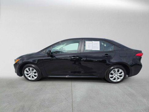 Certified 2026 Toyota Corolla LE FWD image 4