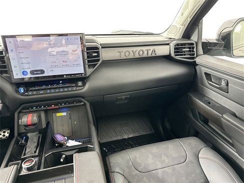 Used 2023 Toyota Tundra Limited image 27