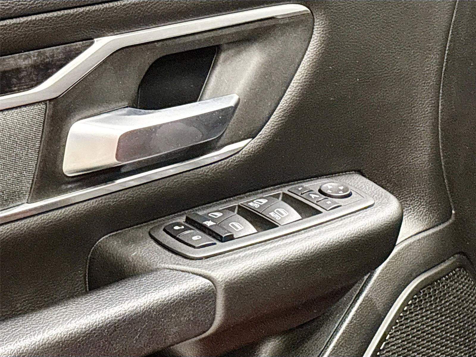 Used 2023 RAM 1500 Big Horn AWD/4WD image 21