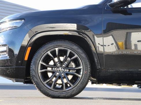 New 2024 Jeep Grand Wagoneer Series II w/ Quick Order Packagew 28T image 4