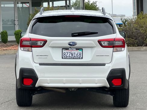 Used 2022 Subaru Crosstrek 2.0i Premium w/ Moonroof Package AWD/4WD image 8