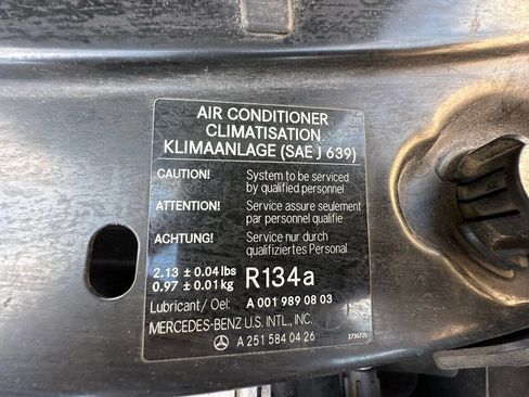 Used 2011 Mercedes-Benz GL 320 BlueTEC 4MATIC image 27