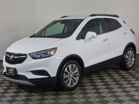 Used 2018 Buick Encore Preferred image 5