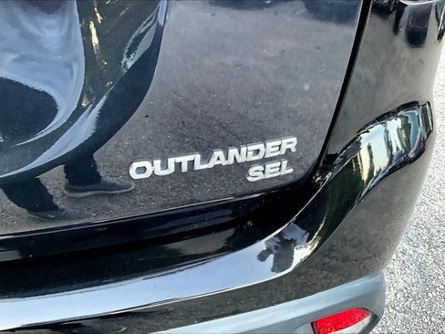 Used 2019 Mitsubishi Outlander SEL FWD image 8