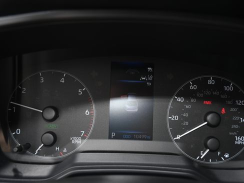 Certified 2025 Toyota Corolla LE image 13