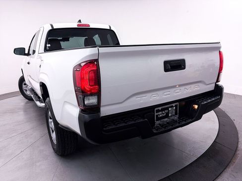 Used 2022 Toyota Tacoma SR RWD image 7