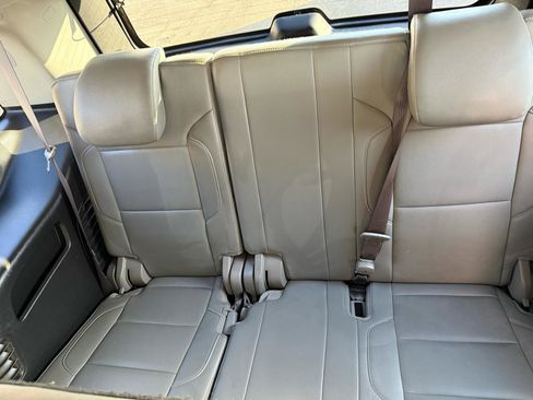 Used 2017 Chevrolet Tahoe LT RWD image 15